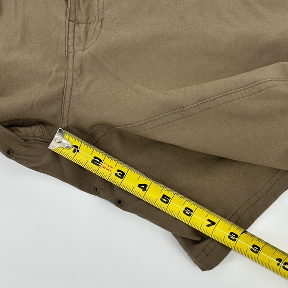 Men's NWOT Prana Brown Cargo Shorts Standard Fit size 38 x 8” inseam - Picture 4 of 6